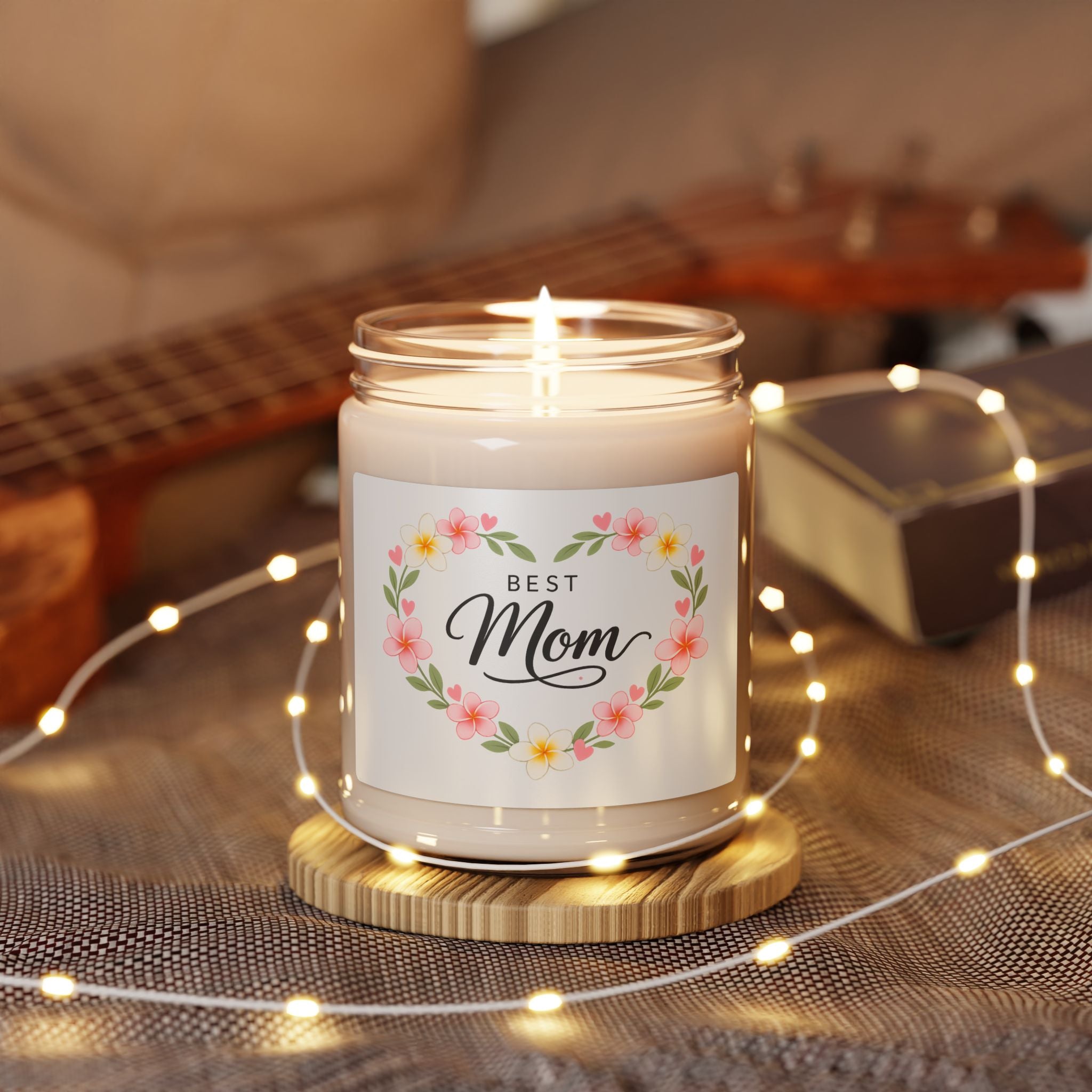Best Mom Scented Soy Candle — 9oz Floral Gift for Mother’s Day